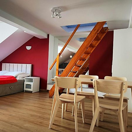 Apartament Winnica คราคูฟ ภายนอก รูปภาพ